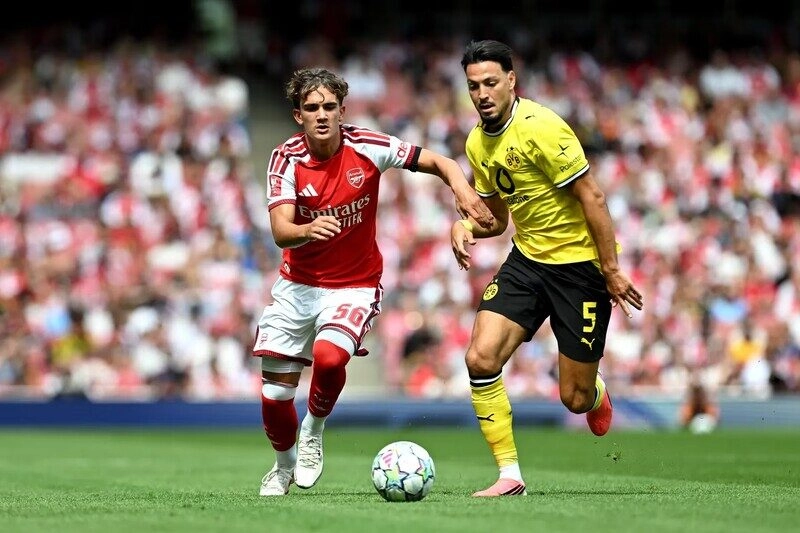 Arsenal vs Dortmund - Pháo Thủ đứt chuỗi